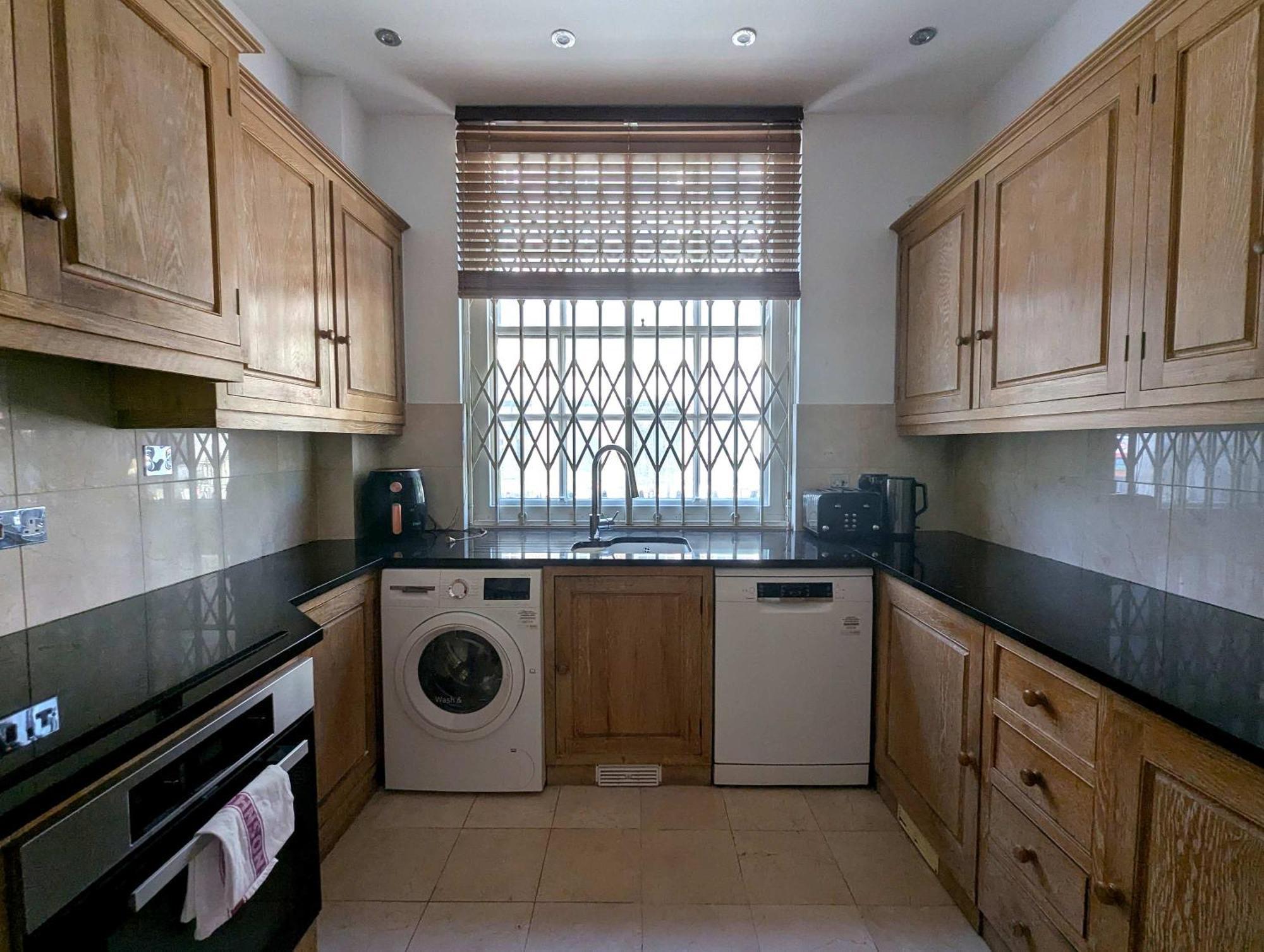 Estatesmen Knightsbridge Apartment Лондон Экстерьер фото